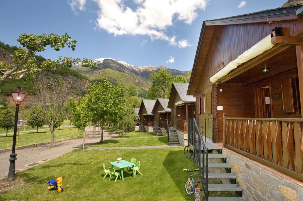 Bungalows La Borda d´Arnaldet Villanova Exterior foto