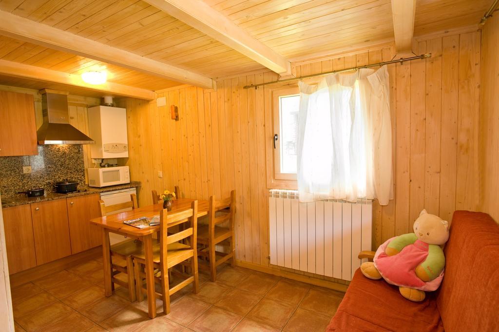 Bungalows La Borda d´Arnaldet Villanova Exterior foto