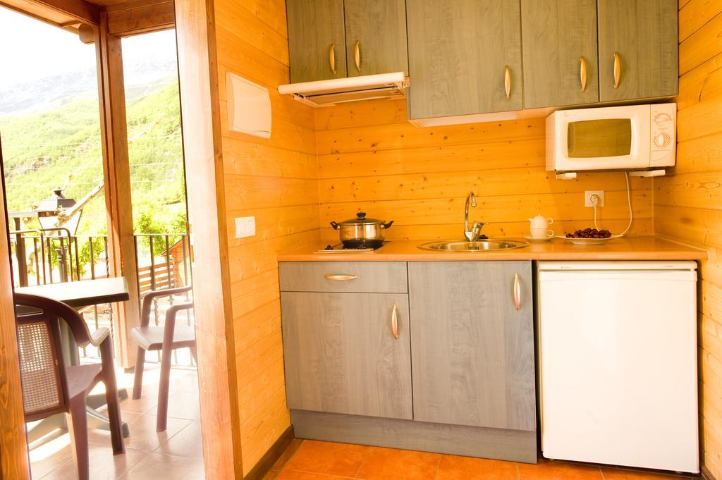 Bungalows La Borda d´Arnaldet Villanova Exterior foto