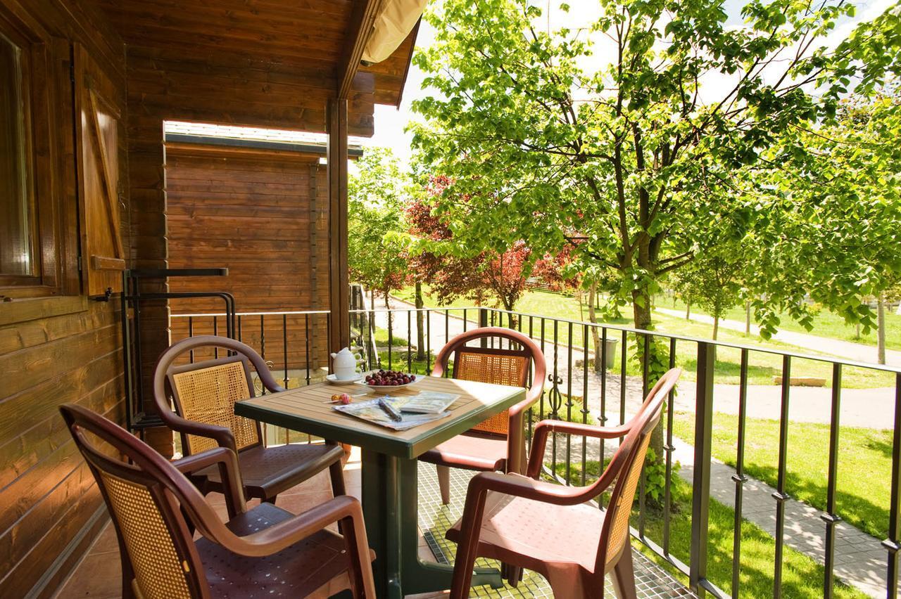Bungalows La Borda d´Arnaldet Villanova Exterior foto
